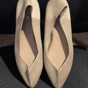 Mia Pointed Tan Flats